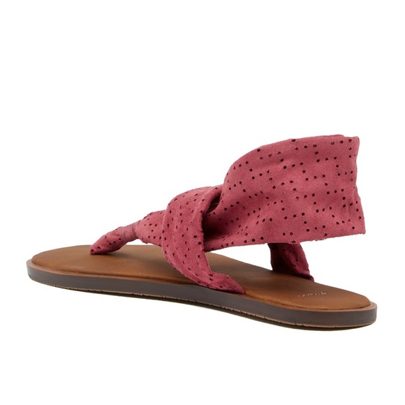 sanuk pink